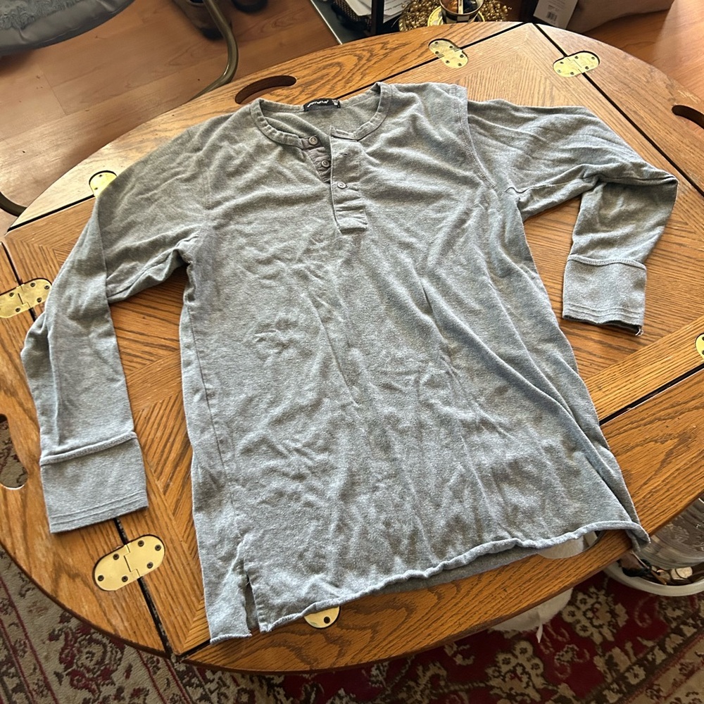 Gray Long-Sleeve Henley Shirt - Picture 6 of 13